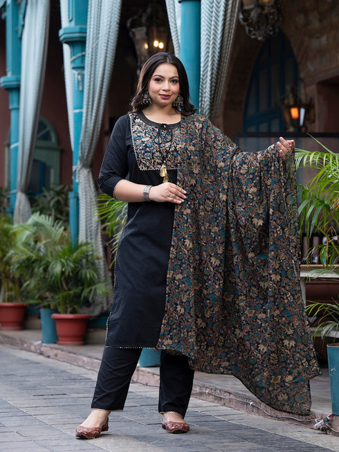 Women Plus Size Black Pure Cotton Kurta Set With Dupatta